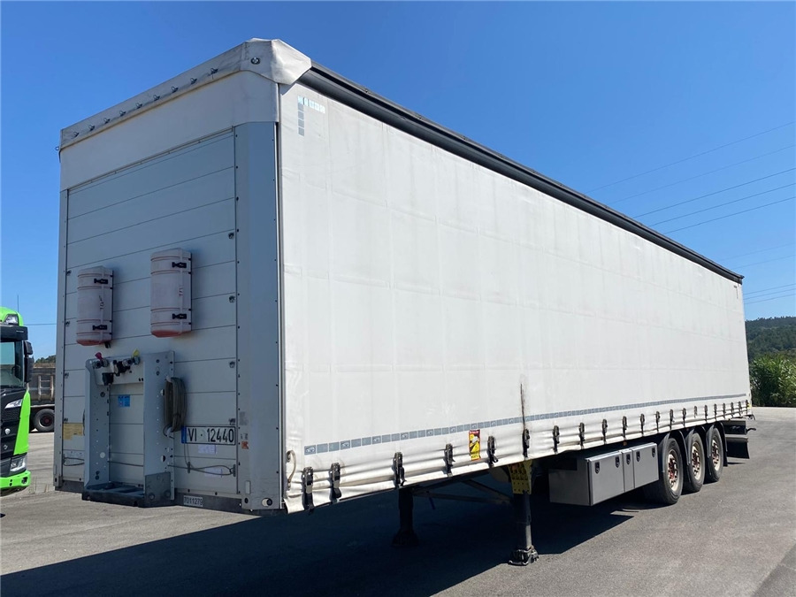 SCHMITZ CARGOBULL SCB-S3T - Tentinė puspriekabė: foto 1 SCHMITZ CARGOBULL SCB-S3T - Tentinė puspriekabė: foto 1