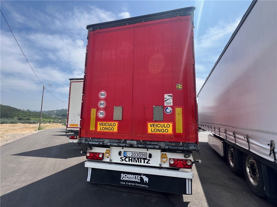 SCHMITZ CARGOBULL SCB-S3T TETO ELEVAR - Tentinė puspriekabė: foto 4 SCHMITZ CARGOBULL SCB-S3T TETO ELEVAR - Tentinė puspriekabė: foto 4