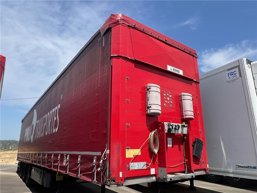 SCHMITZ CARGOBULL SCB-S3T TETO ELEVAR - Tentinė puspriekabė: foto 1 SCHMITZ CARGOBULL SCB-S3T TETO ELEVAR - Tentinė puspriekabė: foto 1