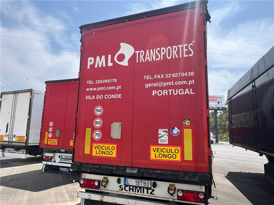 SCHMITZ CARGOBULL SCB-S3T TETO ELEVAR - Tentinė puspriekabė: foto 5 SCHMITZ CARGOBULL SCB-S3T TETO ELEVAR - Tentinė puspriekabė: foto 5
