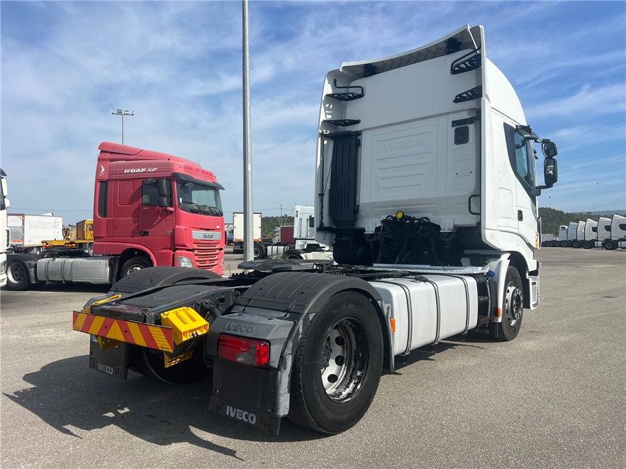 Iveco AS440S46T/P - Vilkikas: foto 4 Iveco AS440S46T/P - Vilkikas: foto 4