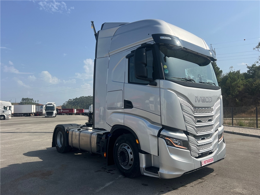 Iveco S-WAY 500 - Vilkikas: foto 3 Iveco S-WAY 500 - Vilkikas: foto 3