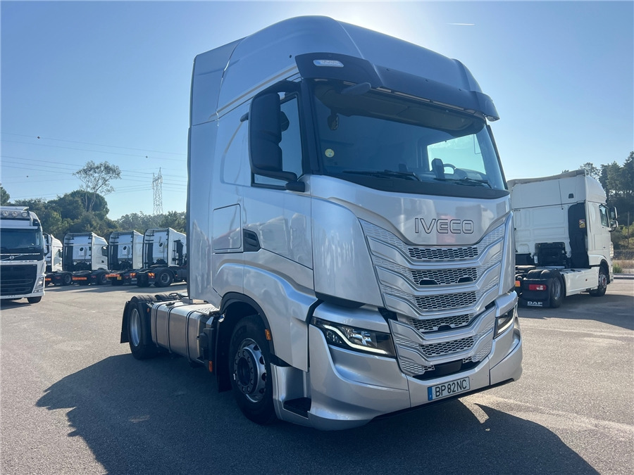 Iveco S-WAY 500 - Vilkikas: foto 1 Iveco S-WAY 500 - Vilkikas: foto 1
