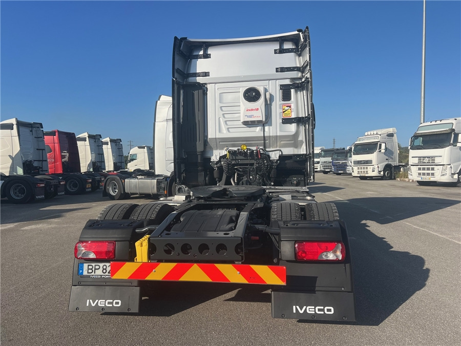 Iveco S-WAY 500 - Vilkikas: foto 5 Iveco S-WAY 500 - Vilkikas: foto 5