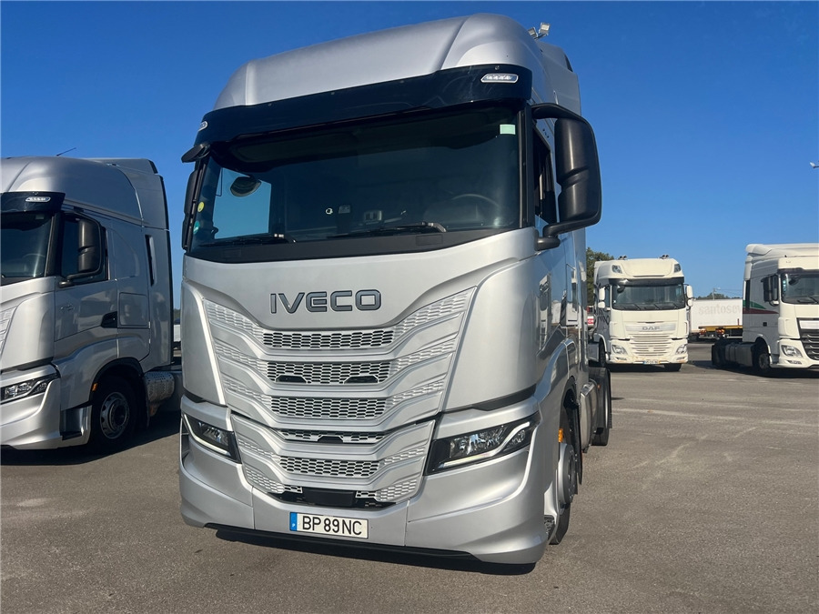 Iveco S-WAY 500 - Vilkikas: foto 2 Iveco S-WAY 500 - Vilkikas: foto 2