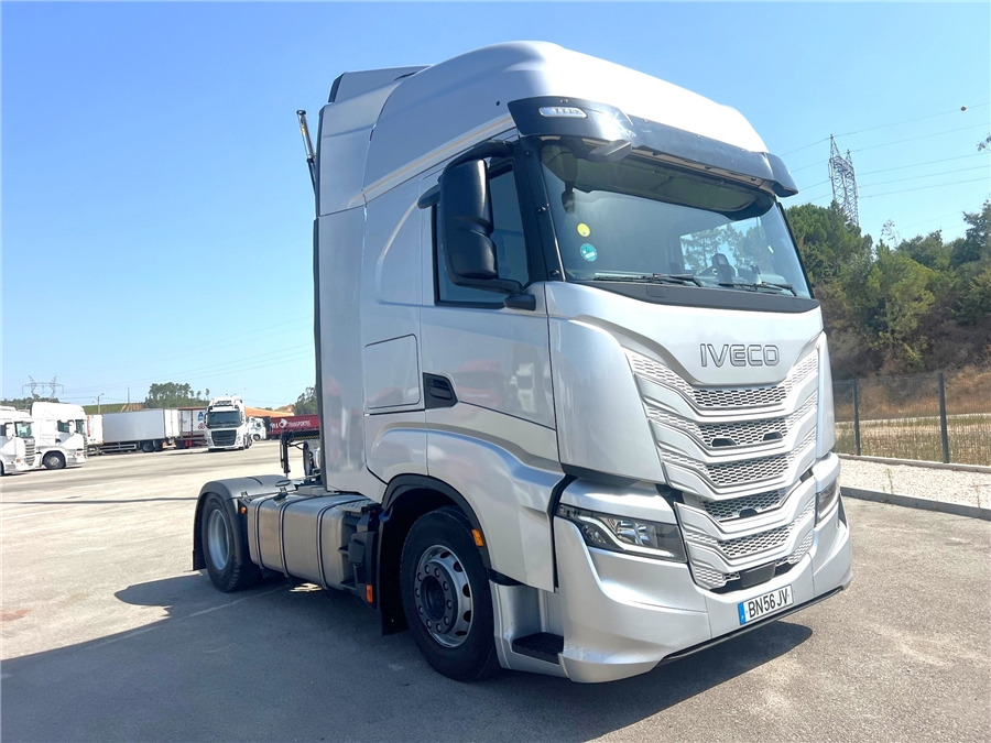 Iveco S-WAY 500 - Vilkikas: foto 3 Iveco S-WAY 500 - Vilkikas: foto 3