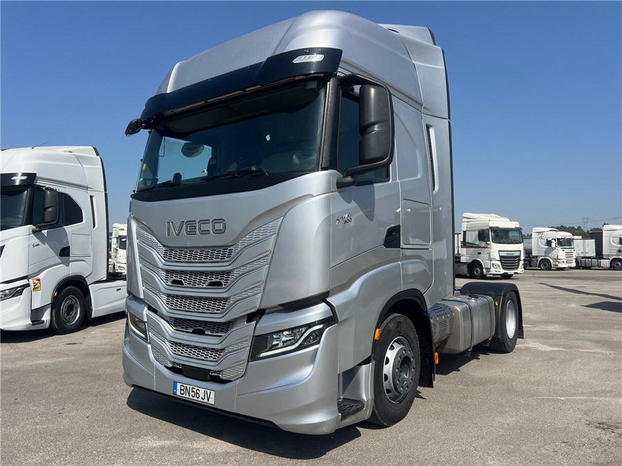 Iveco S-WAY 500 - Vilkikas: foto 1 Iveco S-WAY 500 - Vilkikas: foto 1