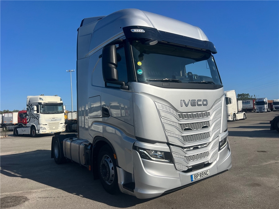 Iveco S-WAY 500 - Vilkikas: foto 3 Iveco S-WAY 500 - Vilkikas: foto 3