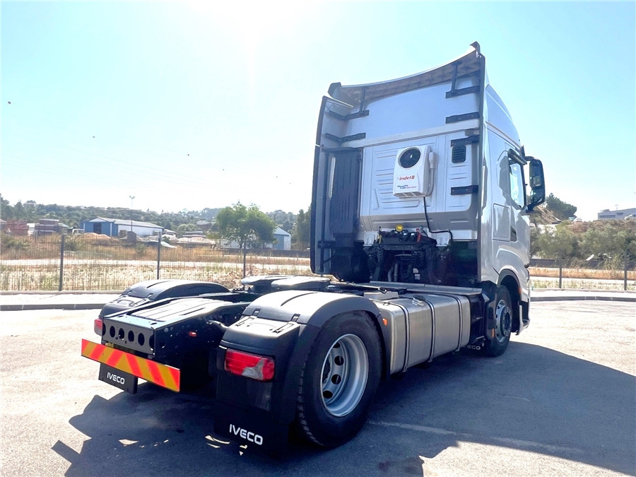 Iveco S-WAY 500 - Vilkikas: foto 4 Iveco S-WAY 500 - Vilkikas: foto 4