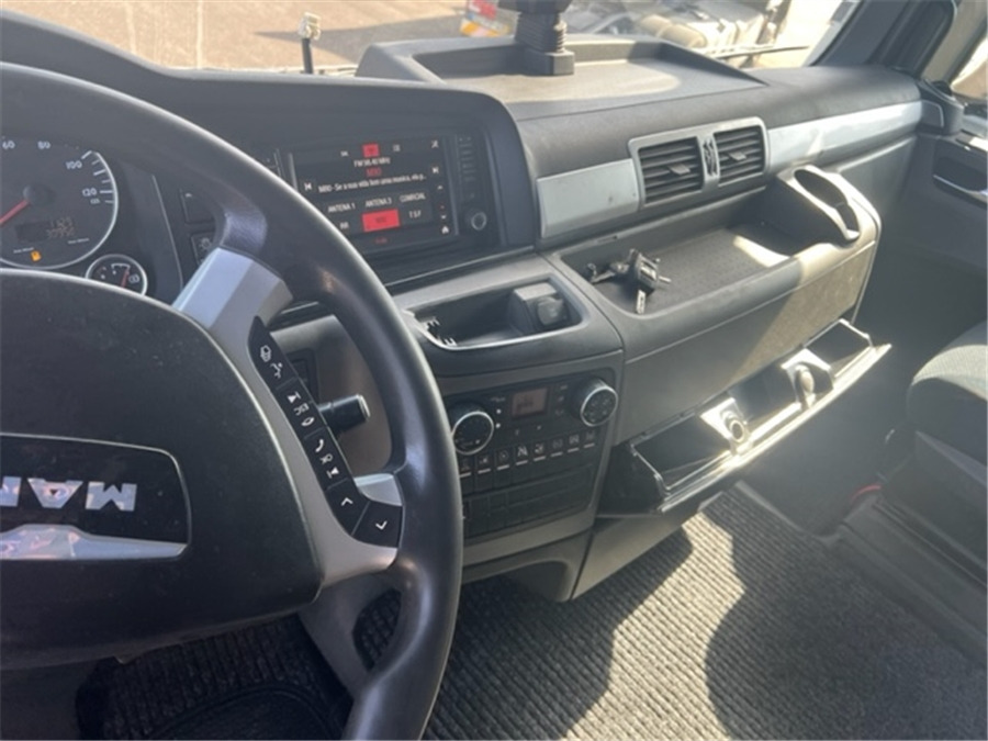 Vilkikas MAN TGX 18.480/RETARDER/: foto 11