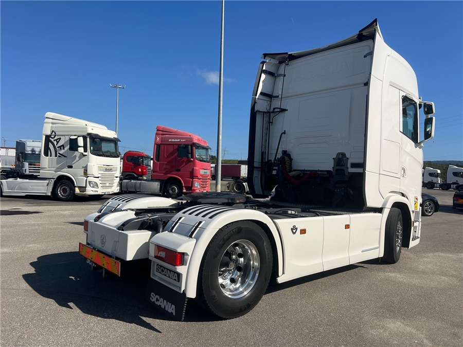 Scania S580 /V8 FULL AIR / RETARDER - Vilkikas: foto 4 Scania S580 /V8 FULL AIR / RETARDER - Vilkikas: foto 4