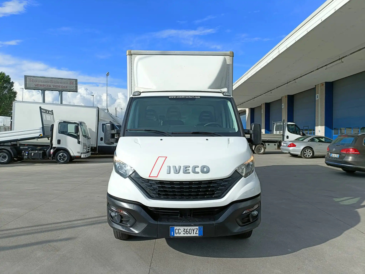 IVECO 35C14 FURGONATO BOX - Furgonas su krovinių dėže: foto 2 IVECO 35C14 FURGONATO BOX - Furgonas su krovinių dėže: foto 2