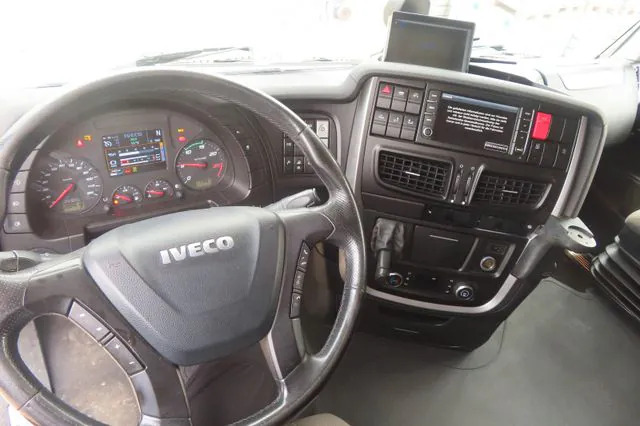 IVECO AS260S42 Y/FP - Važiuoklės sunkvežimis: foto 5 IVECO AS260S42 Y/FP - Važiuoklės sunkvežimis: foto 5