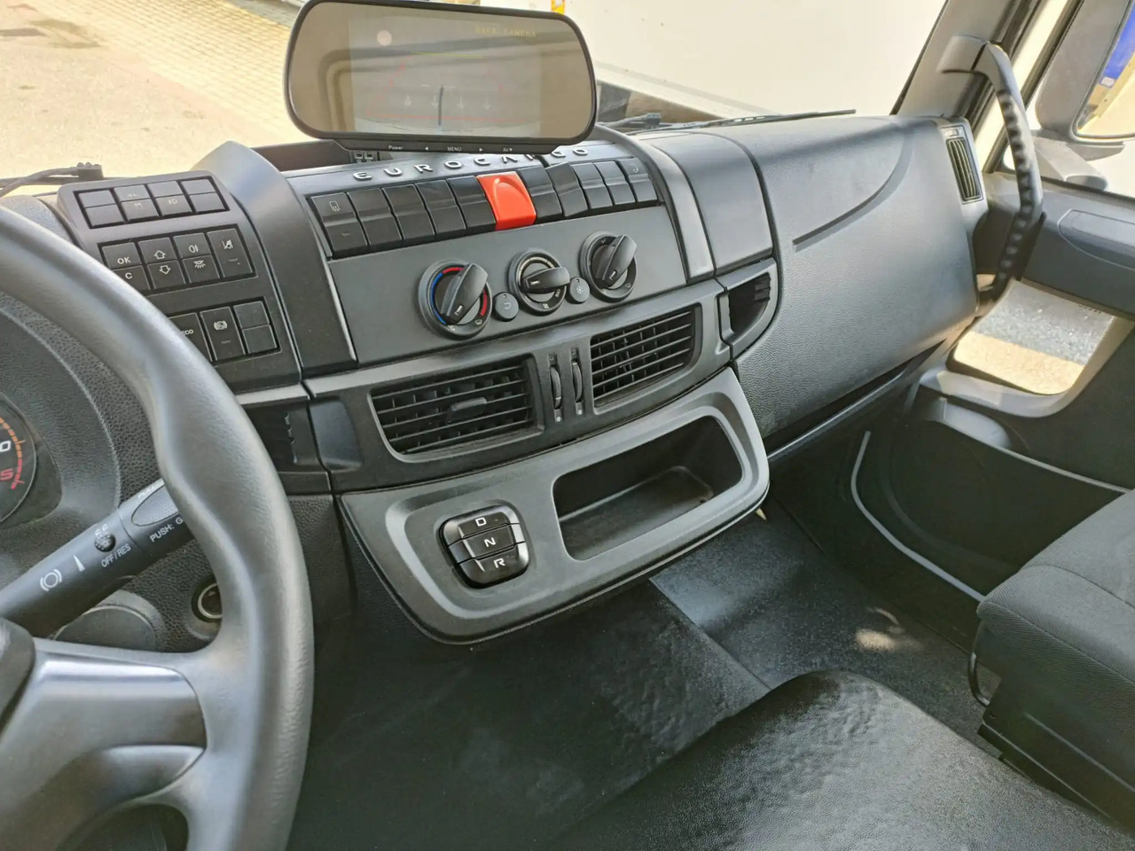IVECO EUROCARGO 120E19P lizingą IVECO EUROCARGO 120E19P: foto 7