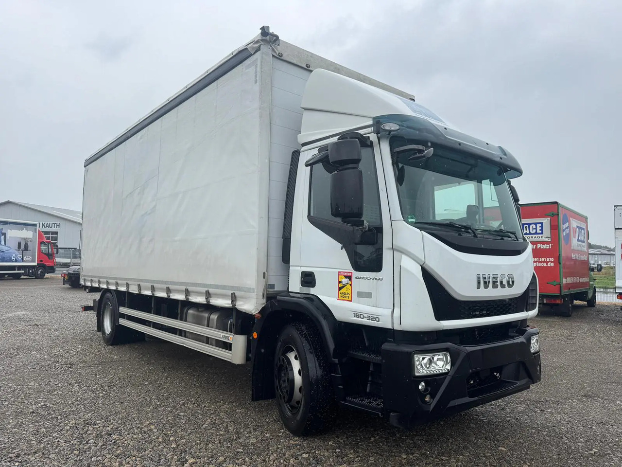 IVECO EUROCARGO 180E32P - Tentinis sunkvežimis: foto 1 IVECO EUROCARGO 180E32P - Tentinis sunkvežimis: foto 1
