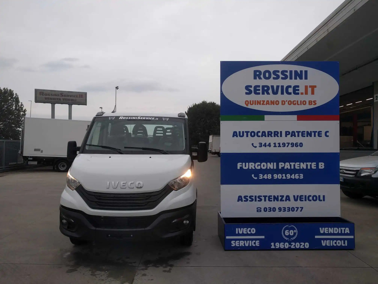 IVECO DAILY 35C18 DOPPIA CABINA 7 POSTI - Komercinis automobilis: foto 2 IVECO DAILY 35C18 DOPPIA CABINA 7 POSTI - Komercinis automobilis: foto 2