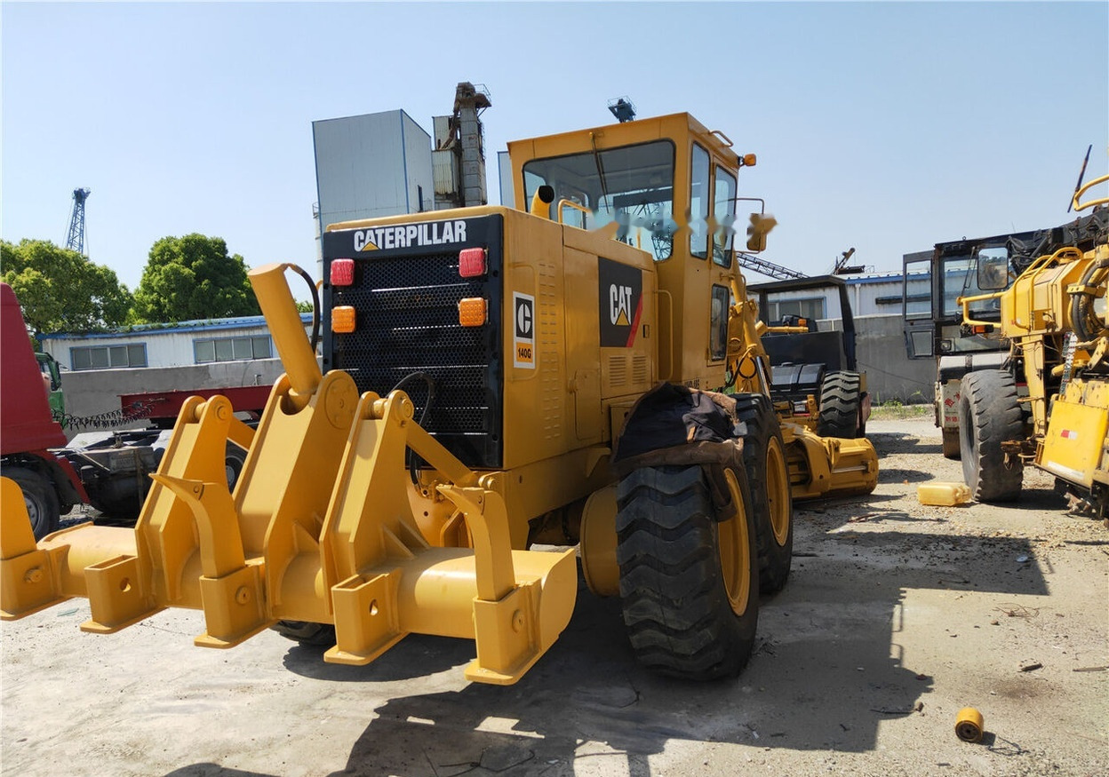 Caterpillar 140G - Greideris: foto 2 Caterpillar 140G - Greideris: foto 2