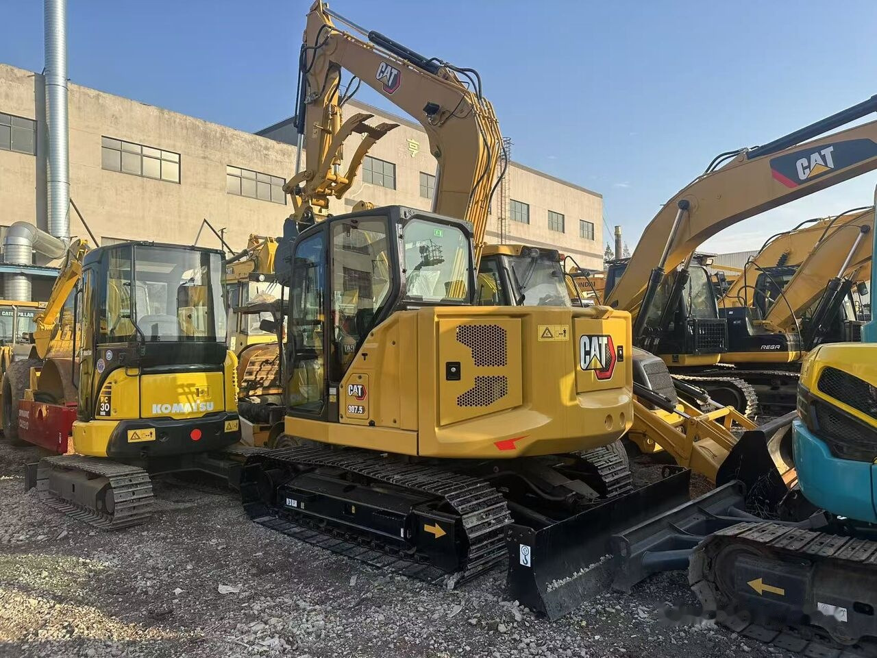 Caterpillar 307.5 - Vikšrinis ekskavatorius: foto 5 Caterpillar 307.5 - Vikšrinis ekskavatorius: foto 5