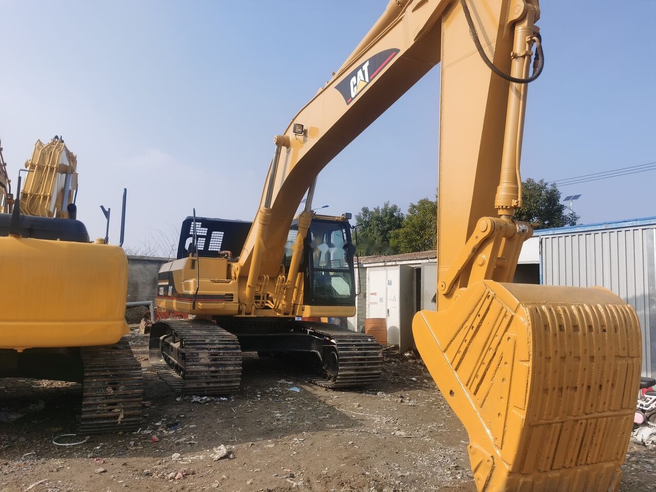Caterpillar 325B - Vikšrinis ekskavatorius: foto 3 Caterpillar 325B - Vikšrinis ekskavatorius: foto 3