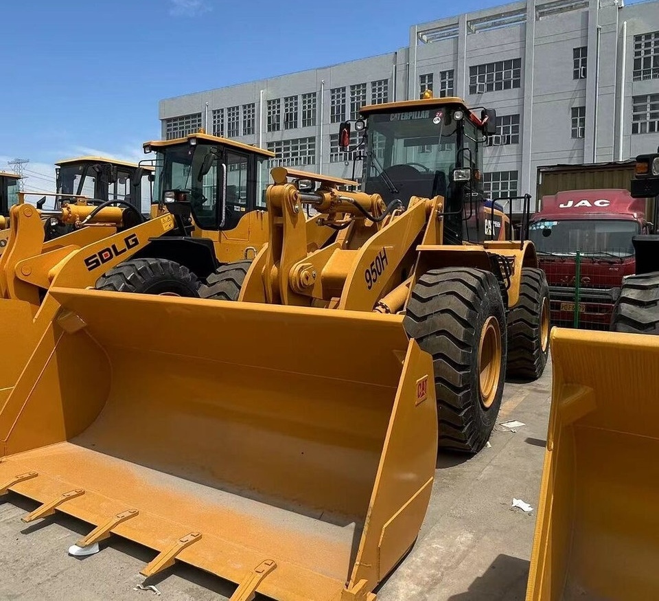 Caterpillar 950H - Ratinis krautuvas: foto 5 Caterpillar 950H - Ratinis krautuvas: foto 5