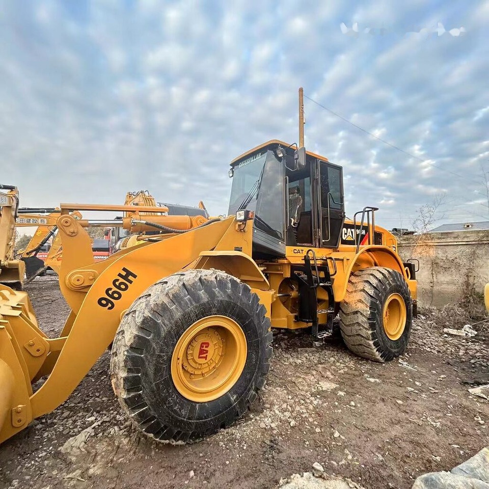 Caterpillar 966H - Ratinis krautuvas: foto 1 Caterpillar 966H - Ratinis krautuvas: foto 1