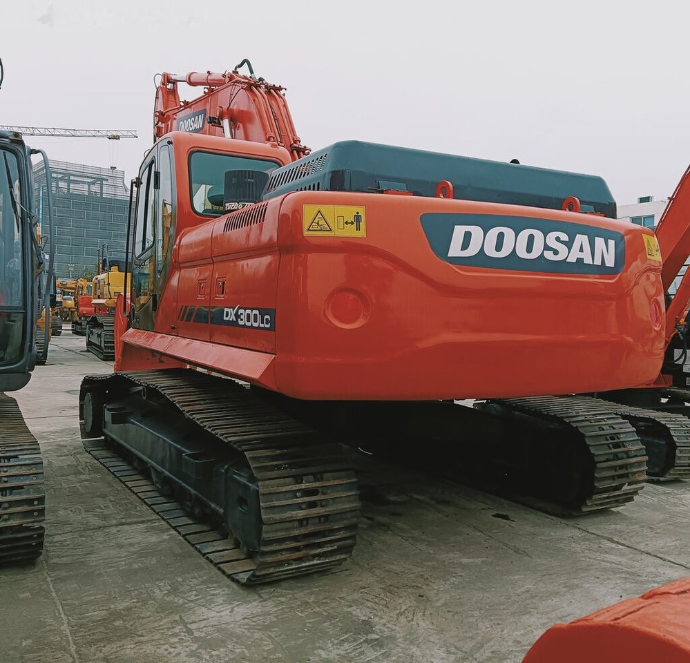 Doosan DX300 - Vikšrinis ekskavatorius: foto 2 Doosan DX300 - Vikšrinis ekskavatorius: foto 2