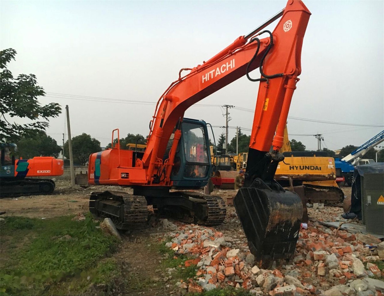 Hitachi EX120-3 - Vikšrinis ekskavatorius: foto 1 Hitachi EX120-3 - Vikšrinis ekskavatorius: foto 1