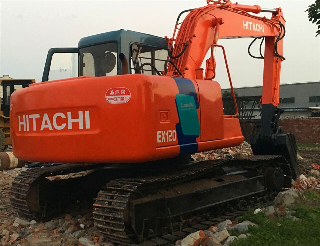 Hitachi EX120-3 - Vikšrinis ekskavatorius: foto 4 Hitachi EX120-3 - Vikšrinis ekskavatorius: foto 4