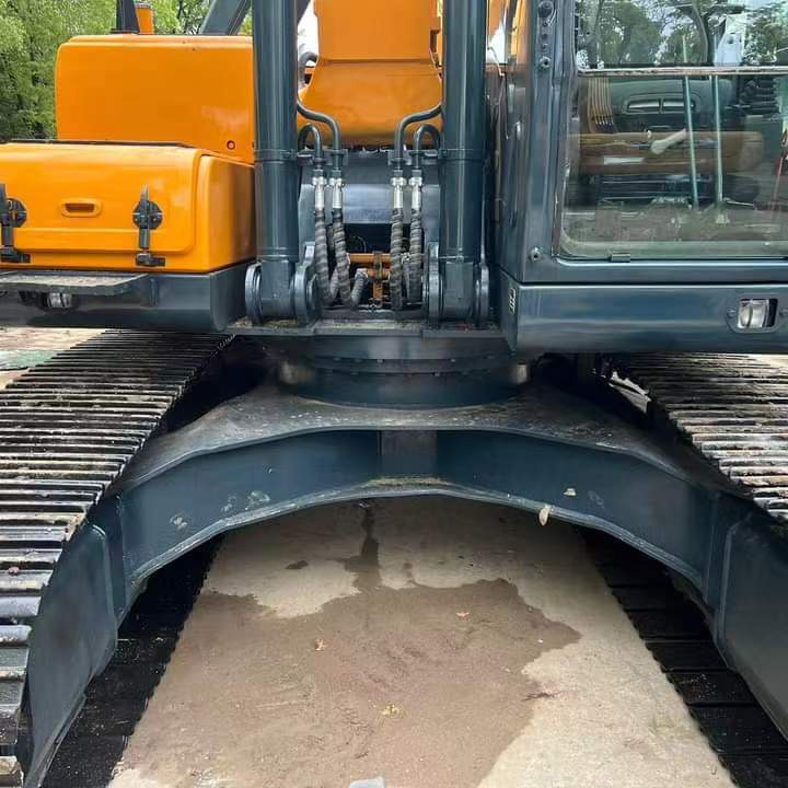 Hyundai Robex 220 LC-9S - Vikšrinis ekskavatorius: foto 3 Hyundai Robex 220 LC-9S - Vikšrinis ekskavatorius: foto 3