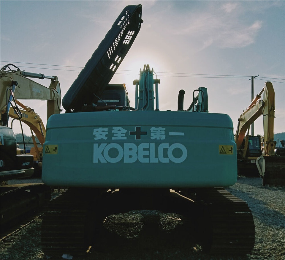 Kobelco SK210 - Vikšrinis ekskavatorius: foto 4 Kobelco SK210 - Vikšrinis ekskavatorius: foto 4