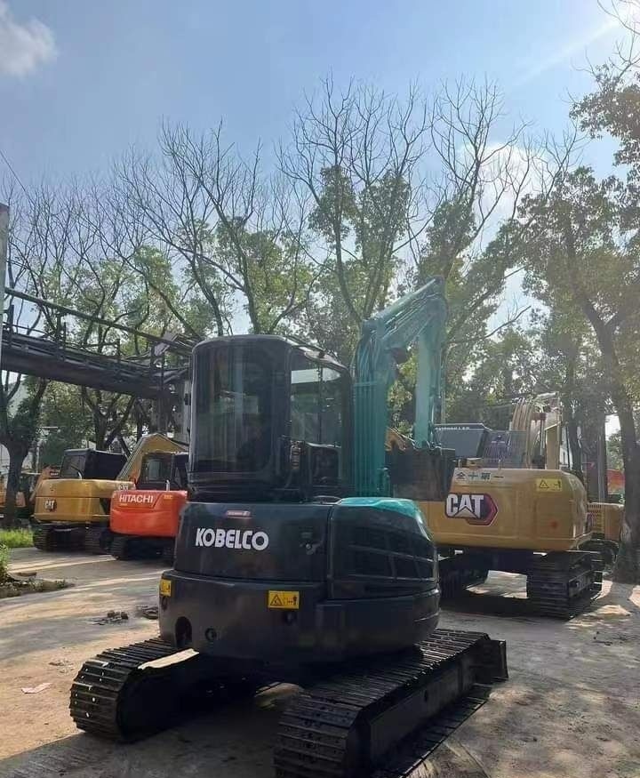 Kobelco SK55 - Mini ekskavatorius: foto 4 Kobelco SK55 - Mini ekskavatorius: foto 4