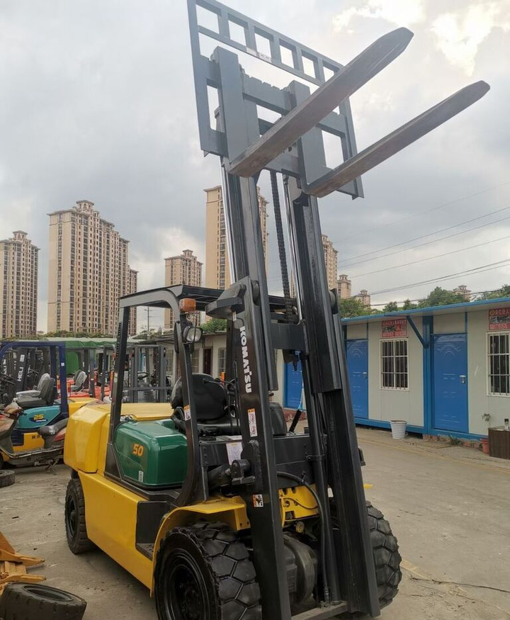 Komatsu FD50 - Dyzelinis krautuvas: foto 2 Komatsu FD50 - Dyzelinis krautuvas: foto 2