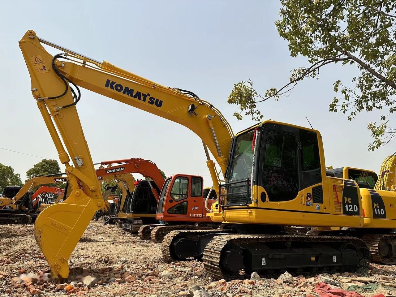 Komatsu PC120-8 - Vikšrinis ekskavatorius: foto 4 Komatsu PC120-8 - Vikšrinis ekskavatorius: foto 4