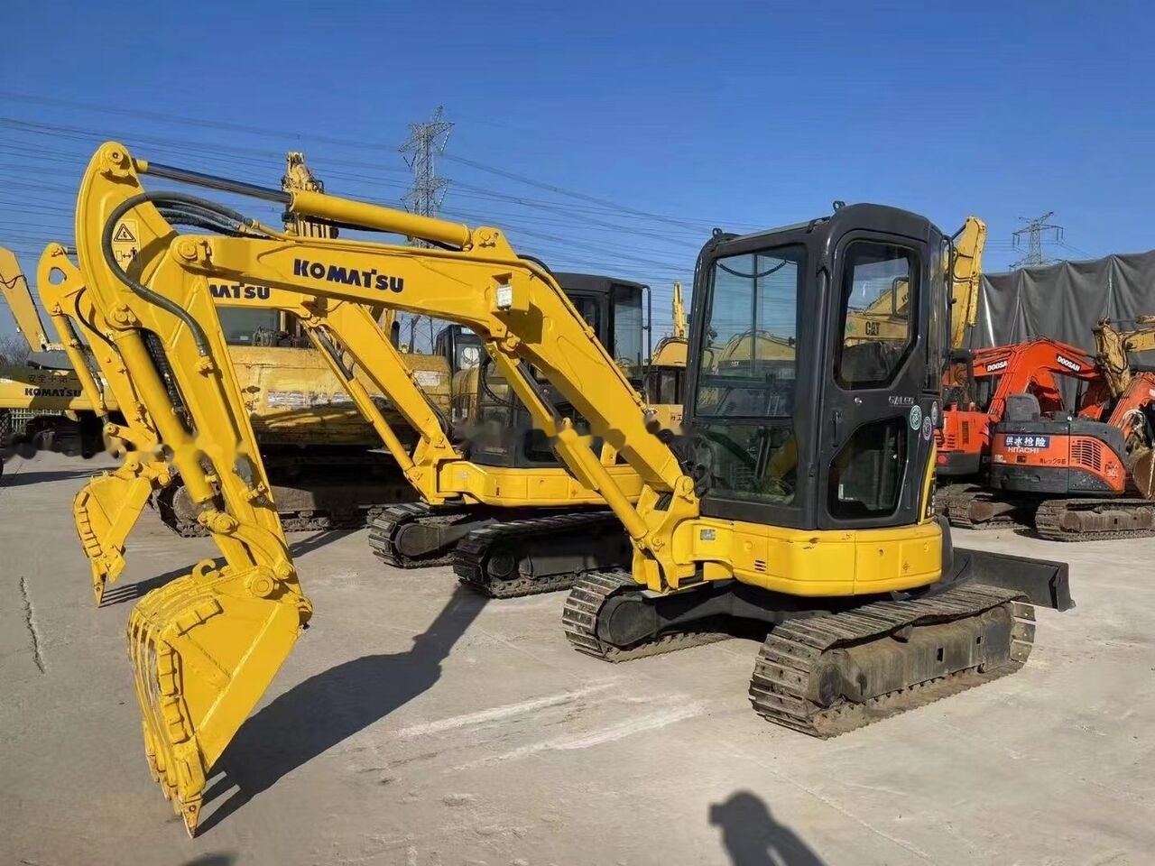 Komatsu PC35 - Mini ekskavatorius: foto 2 Komatsu PC35 - Mini ekskavatorius: foto 2