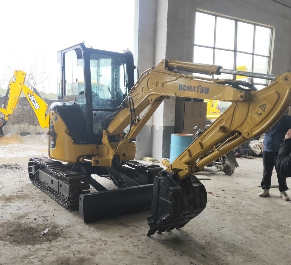 Komatsu PC35 - Mini ekskavatorius: foto 4 Komatsu PC35 - Mini ekskavatorius: foto 4