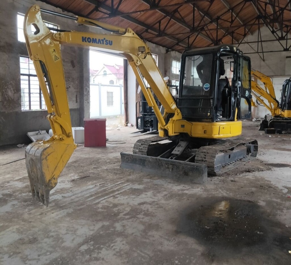 Komatsu PC50 - Mini ekskavatorius: foto 4 Komatsu PC50 - Mini ekskavatorius: foto 4