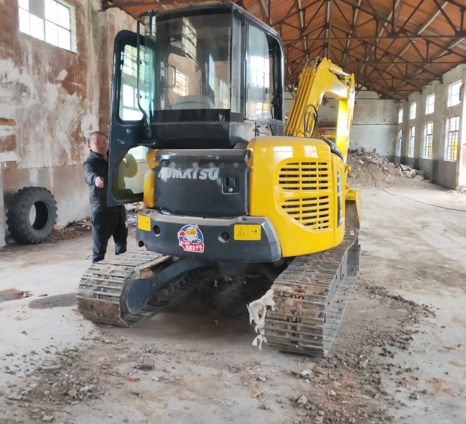 Komatsu PC50 - Mini ekskavatorius: foto 5 Komatsu PC50 - Mini ekskavatorius: foto 5