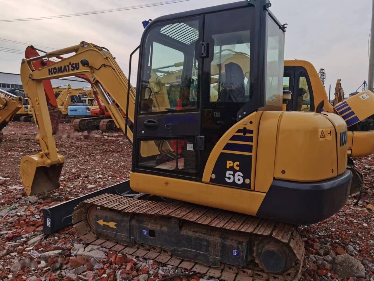 Komatsu PC56 - Mini ekskavatorius: foto 1 Komatsu PC56 - Mini ekskavatorius: foto 1