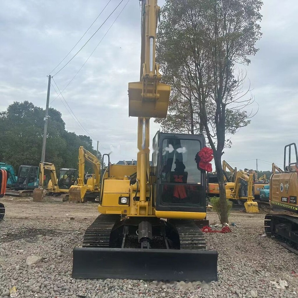 Komatsu PC70 - Mini ekskavatorius: foto 3 Komatsu PC70 - Mini ekskavatorius: foto 3
