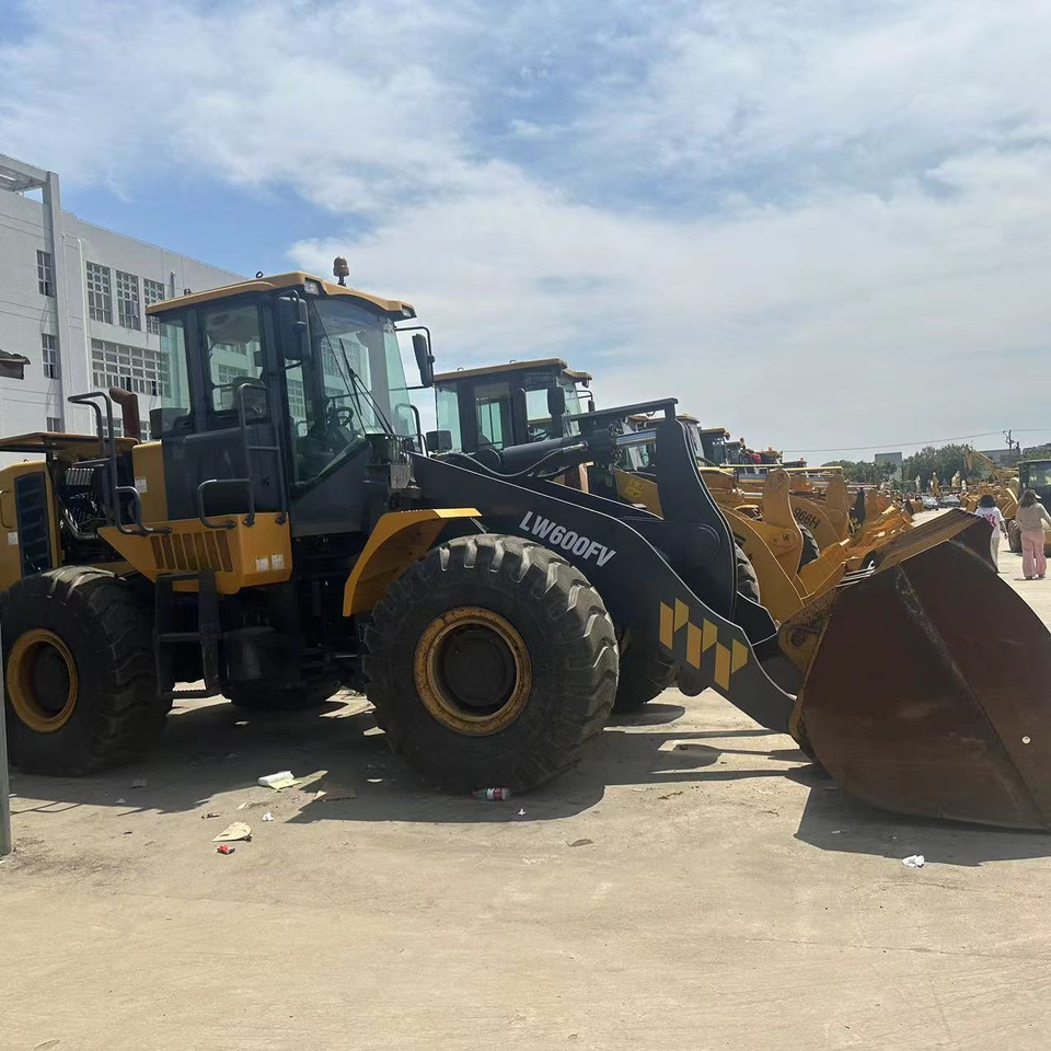 XCMG LW600FV - Ratinis krautuvas: foto 5 XCMG LW600FV - Ratinis krautuvas: foto 5