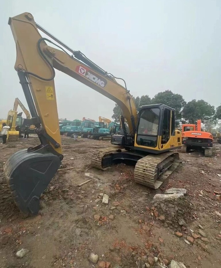 XCMG XE150D - Vikšrinis ekskavatorius: foto 5 XCMG XE150D - Vikšrinis ekskavatorius: foto 5