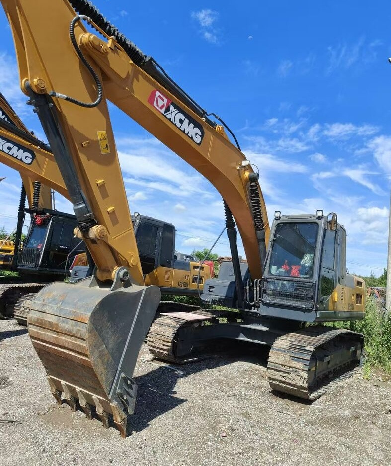 XCMG XE215DA - Vikšrinis ekskavatorius: foto 1 XCMG XE215DA - Vikšrinis ekskavatorius: foto 1