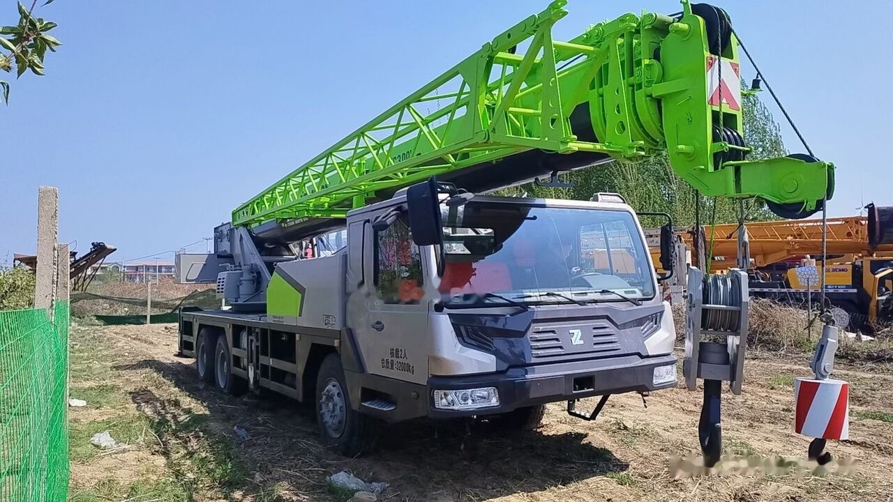 Zoomlion ZTC300V - Autokranas: foto 2 Zoomlion ZTC300V - Autokranas: foto 2