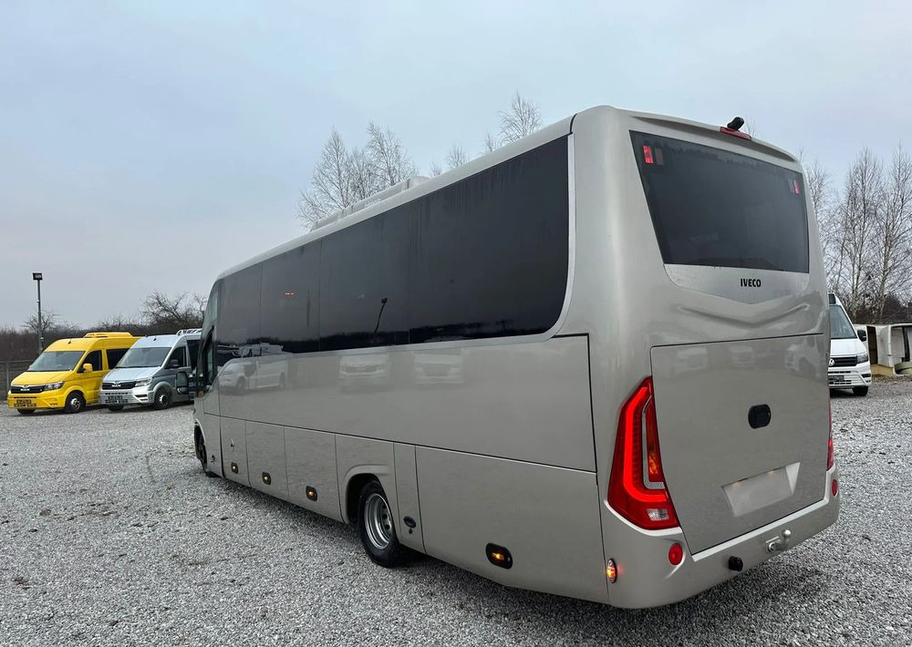 Iveco Daily - Mikroautobusas, Keleivinis furgonas: foto 5 Iveco Daily - Mikroautobusas, Keleivinis furgonas: foto 5