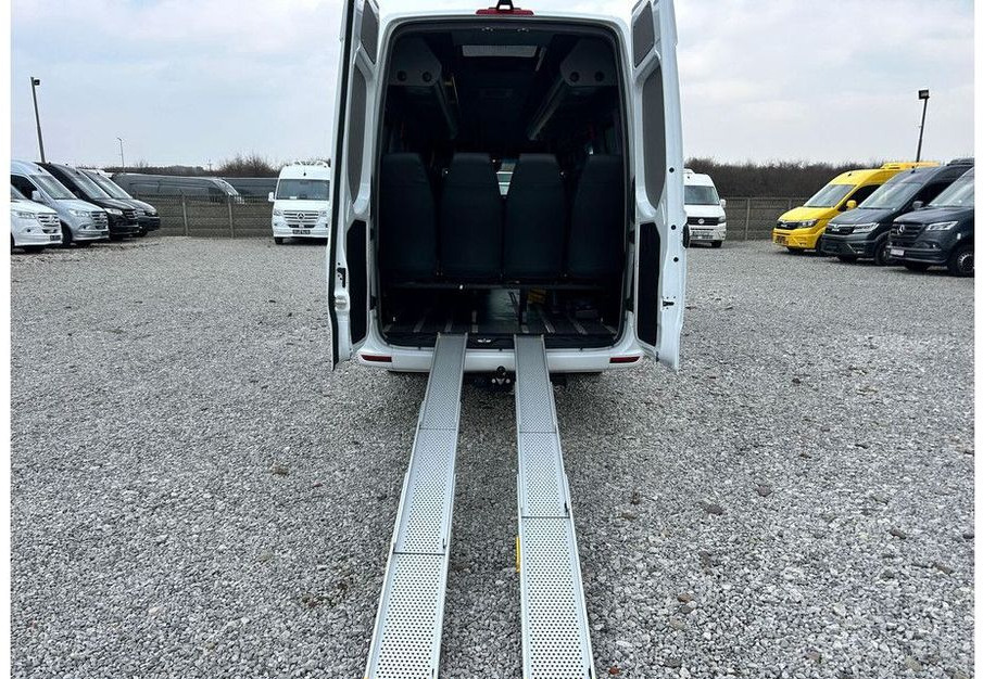 Mikroautobusas, Keleivinis furgonas Mercedes-Benz Sprinter 517: foto 6