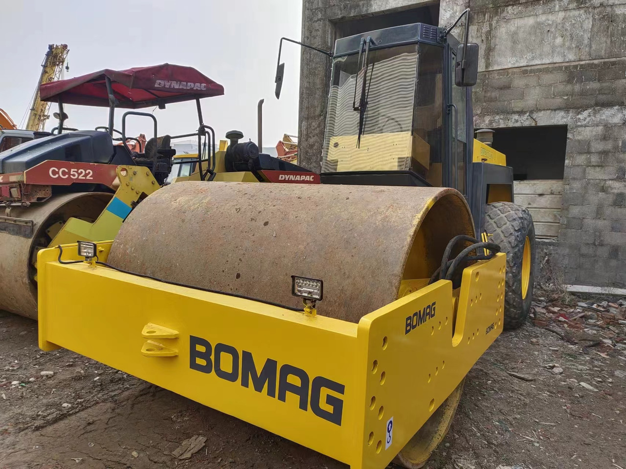 BOMAG BW217D-2 - Kompaktorius: foto 4 BOMAG BW217D-2 - Kompaktorius: foto 4