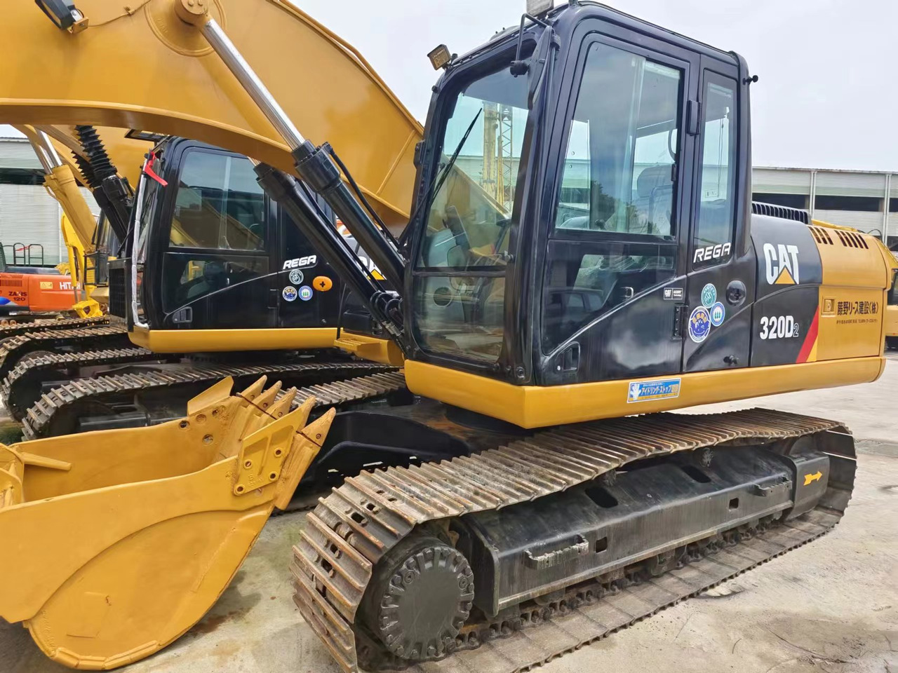 CAT 320D 320D2 320 - Vikšrinis ekskavatorius: foto 4 CAT 320D 320D2 320 - Vikšrinis ekskavatorius: foto 4