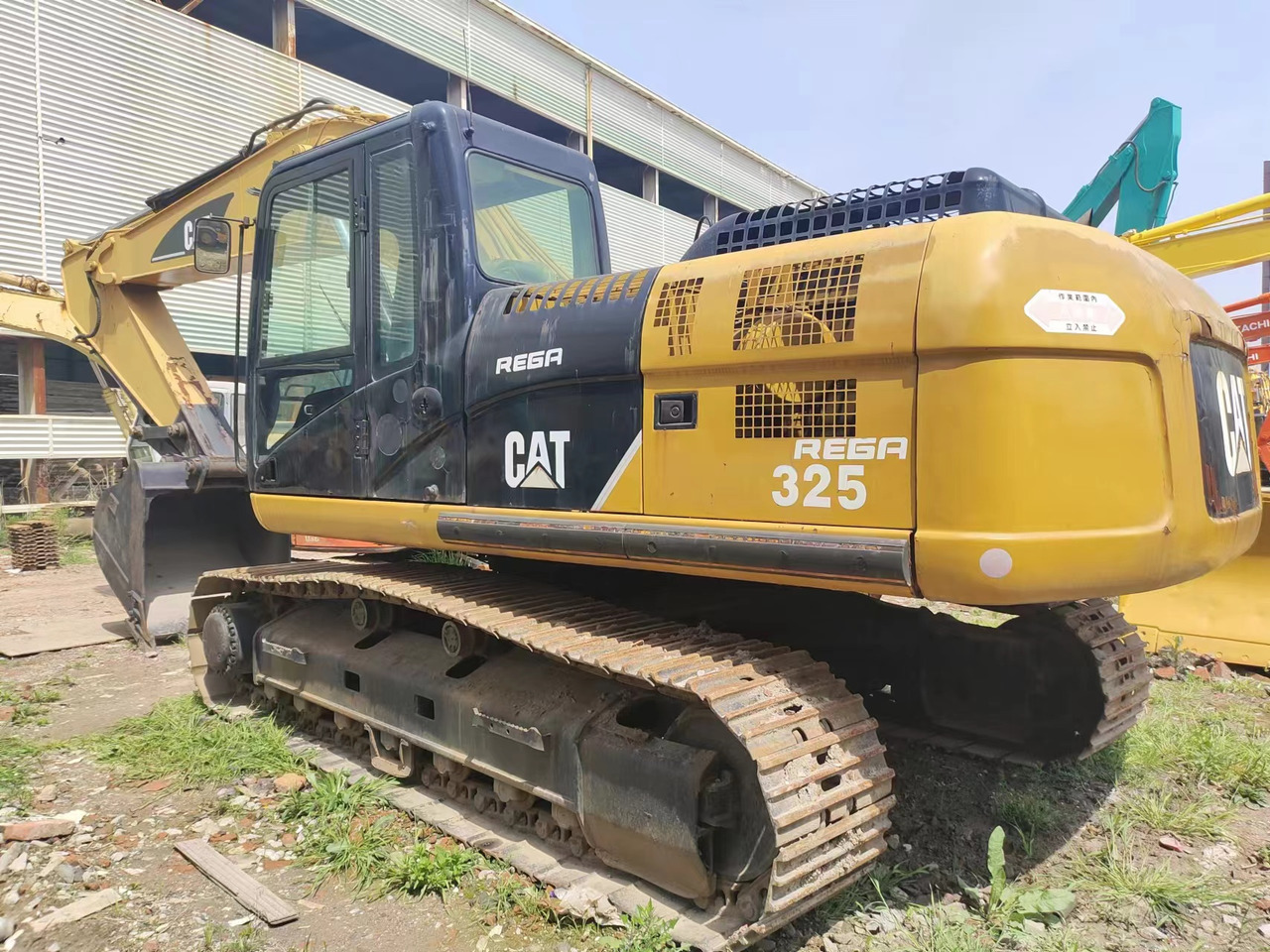 CATERPILLAR 325C - Vikšrinis ekskavatorius: foto 1 CATERPILLAR 325C - Vikšrinis ekskavatorius: foto 1