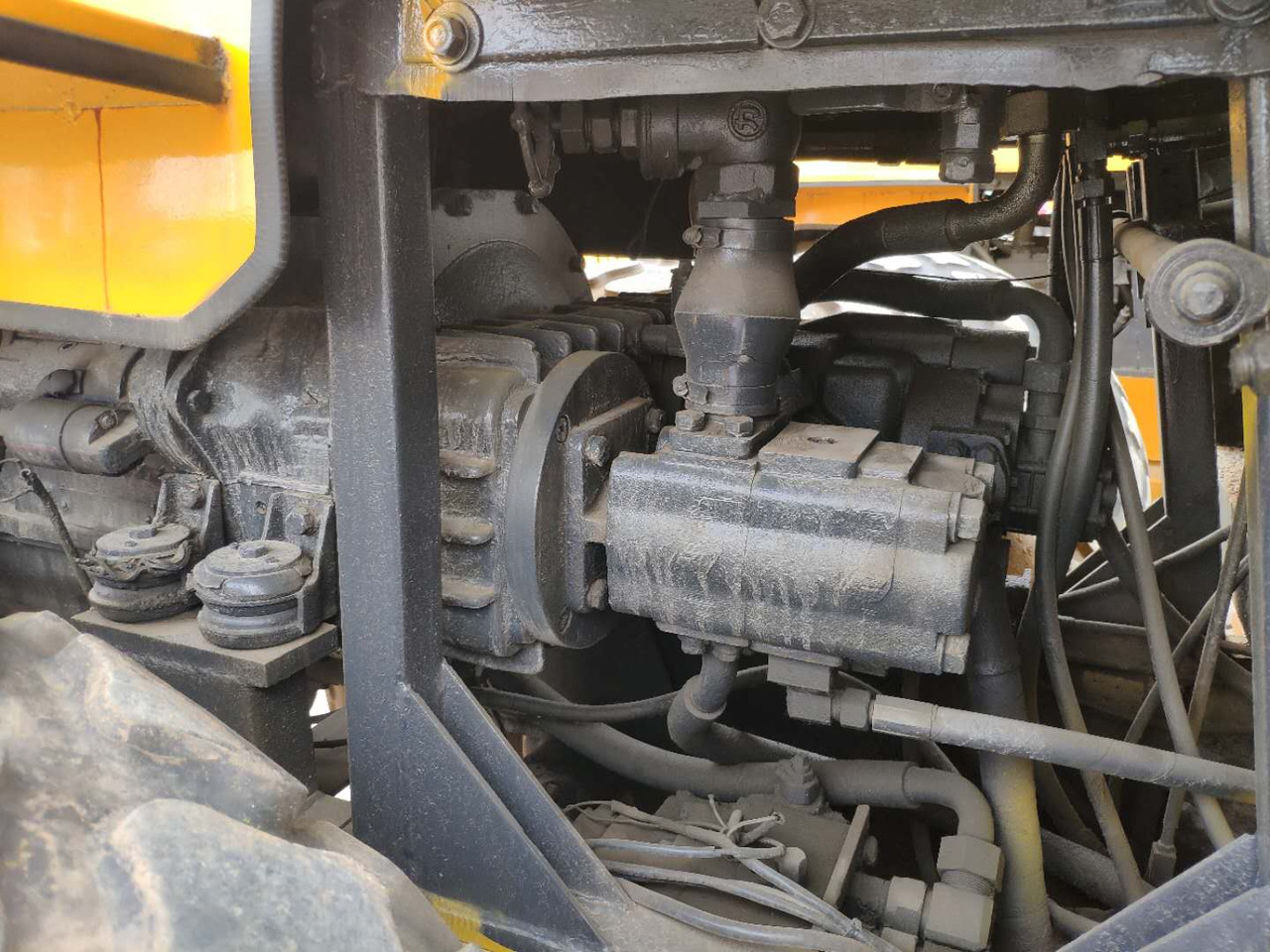 DYNAPAC CA301D - Kompaktorius: foto 4 DYNAPAC CA301D - Kompaktorius: foto 4