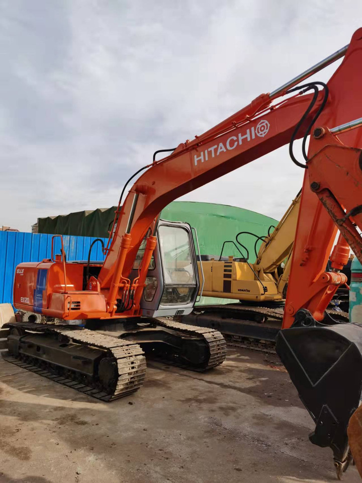 HITACHI EX120-2 - Vikšrinis ekskavatorius: foto 3 HITACHI EX120-2 - Vikšrinis ekskavatorius: foto 3